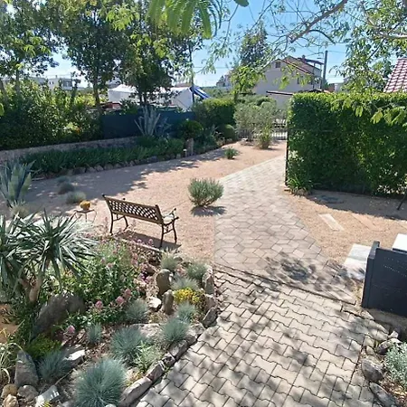 Apartament Apartment Brzac *