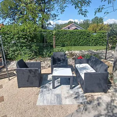 Apartment Brzac Apartament Brzac