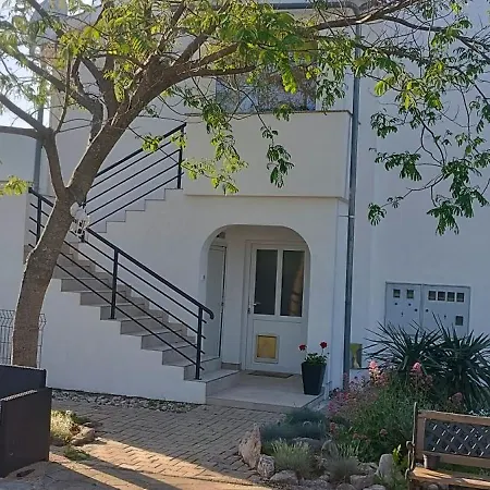 Apartament Apartment Brzac Brzac