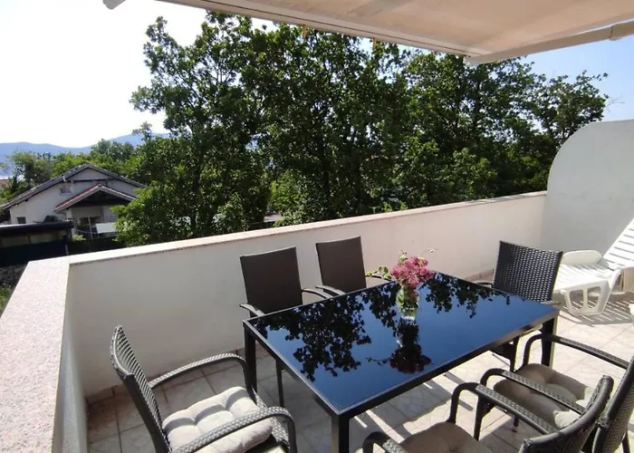 Apartment Brzac Apartman