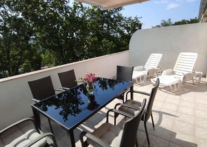 Apartment Brzac * Brzac