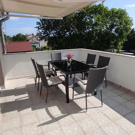 Apartment Brzac * Brzac