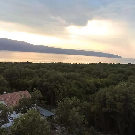 Apartamento Apartment Brzac Brzac