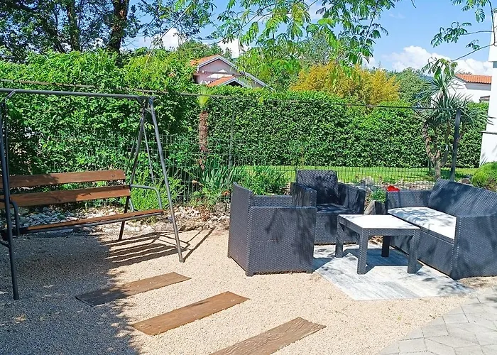 Appartamento Apartment Brzac *